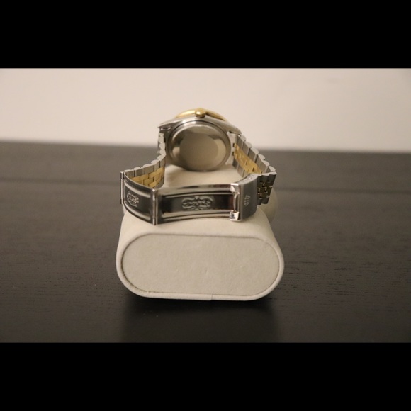 Rolex Date Just 36mm Two Tone - Picture 5 of 6